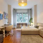 4 Bedrooms, 10 Guests, 250Sqm, Terrace, 5Mn Duomo